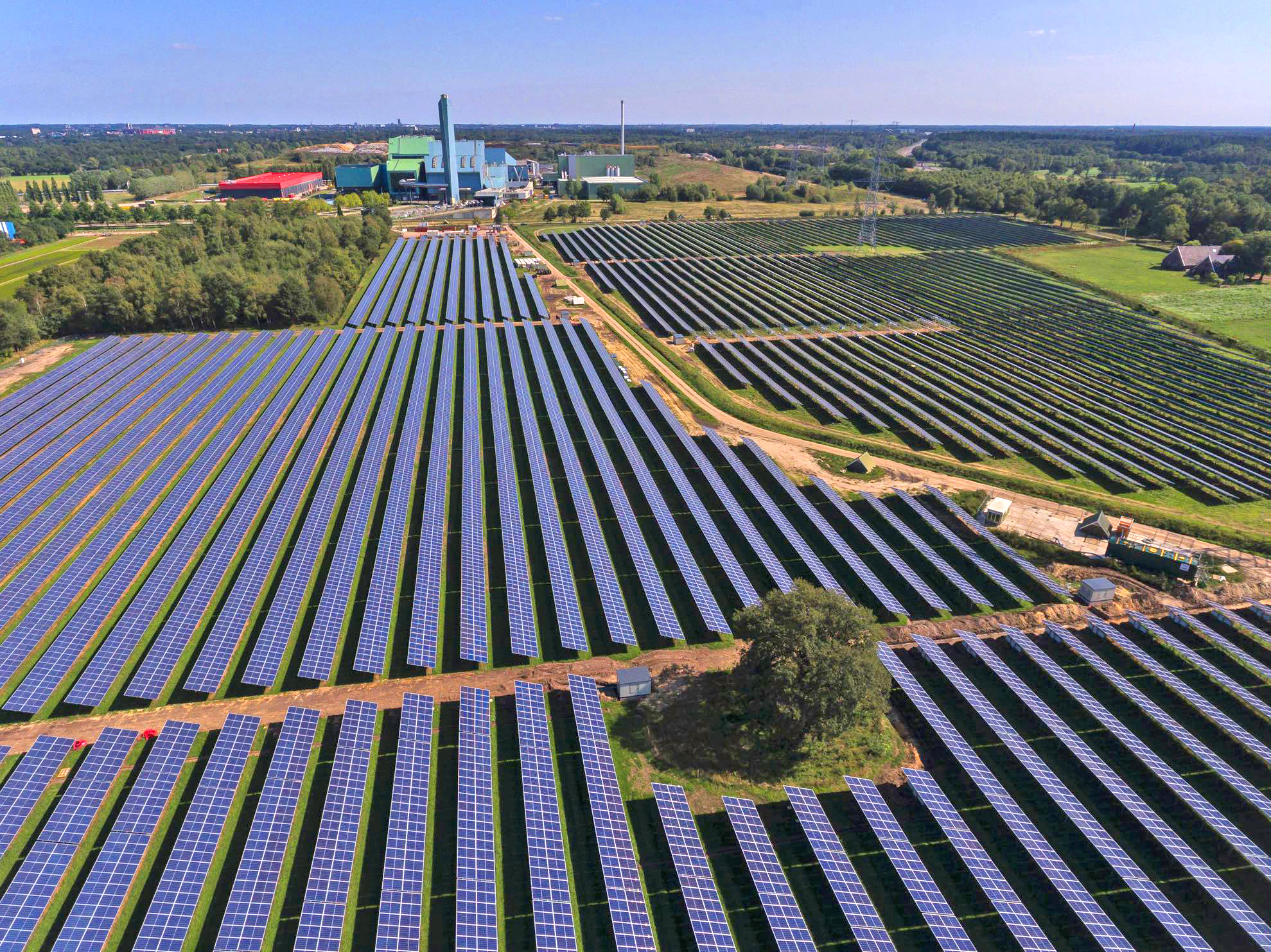 Elektriciteit opwekken Zonneparken Twence thumb 2021 08 31 105121 wjhh